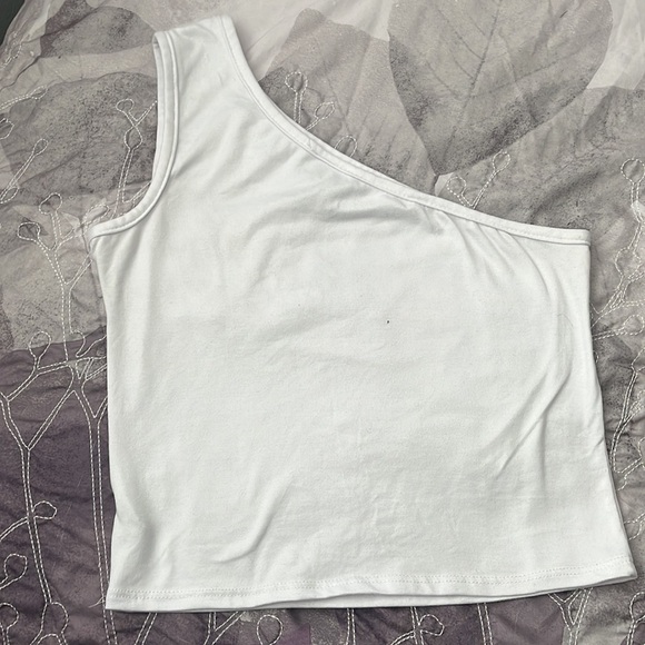 “Olivia Rae-off the shoulder top size small” - Picture 3 of 3